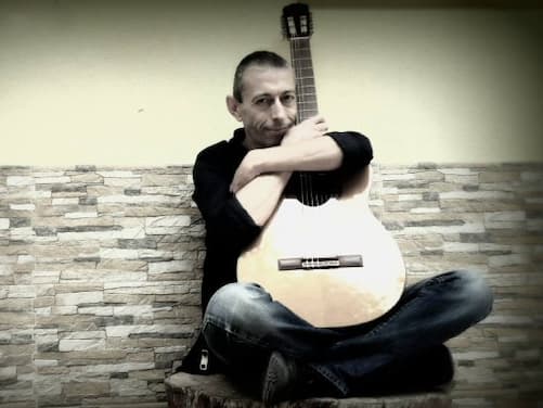 Voice and Guitar…That's it! by Renato Reis