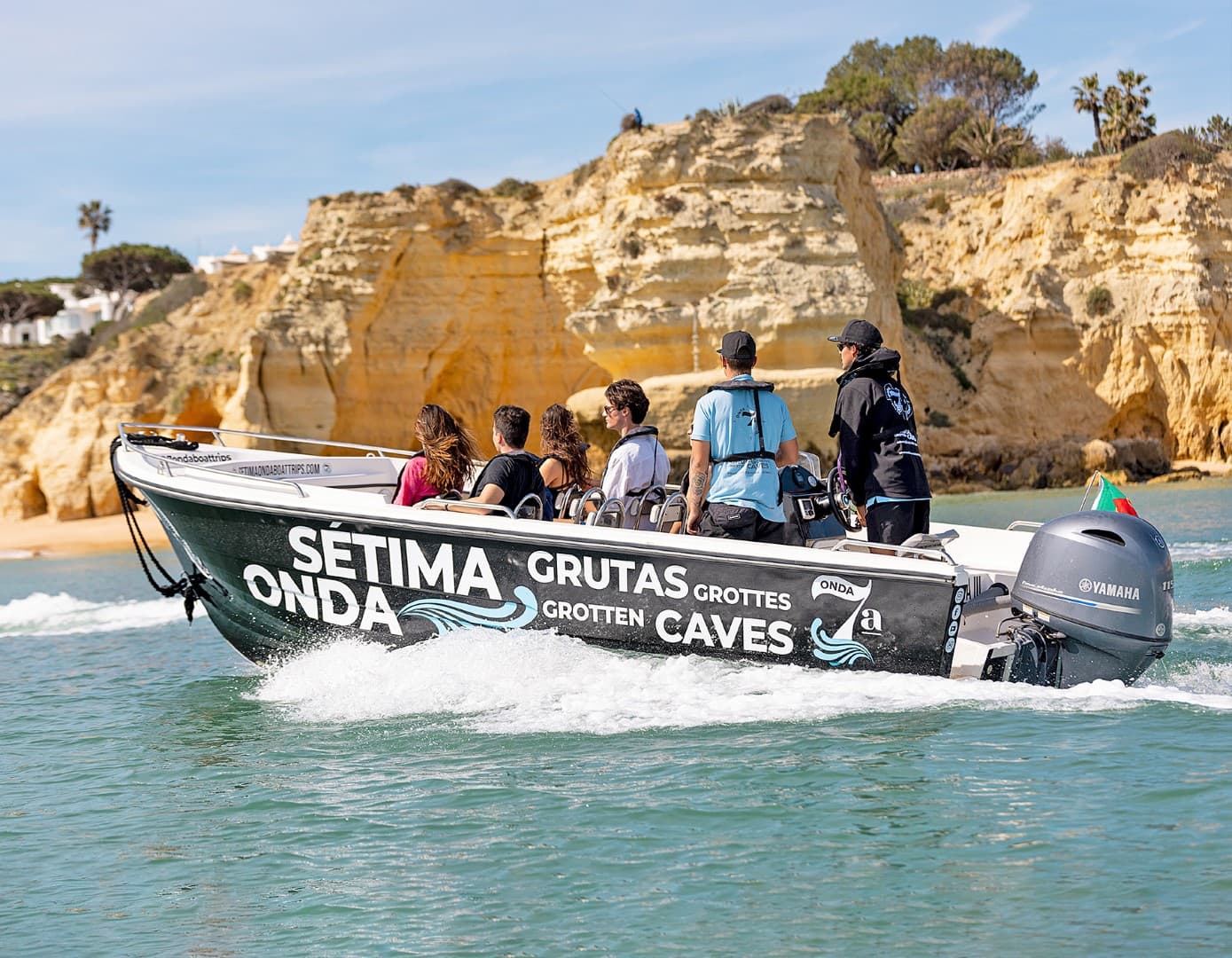 Private Classic Boat Charter