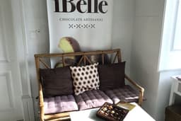Ibelle Chocolates Artesanais logo