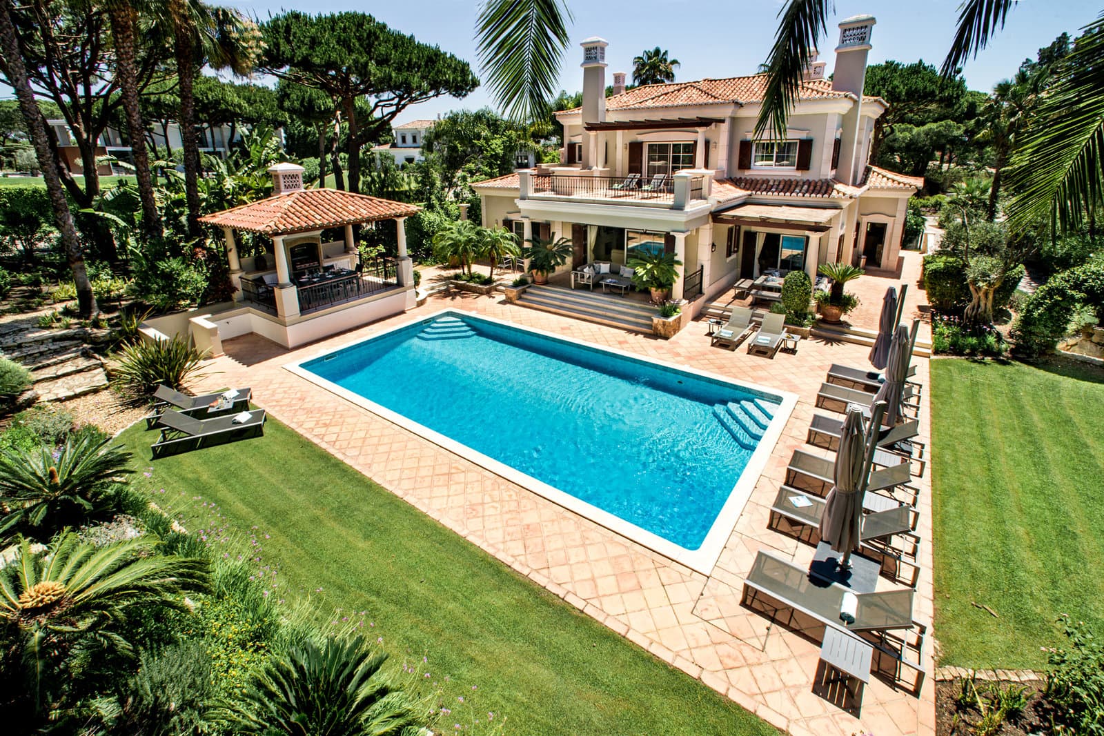 DM Villa Management & Rentals