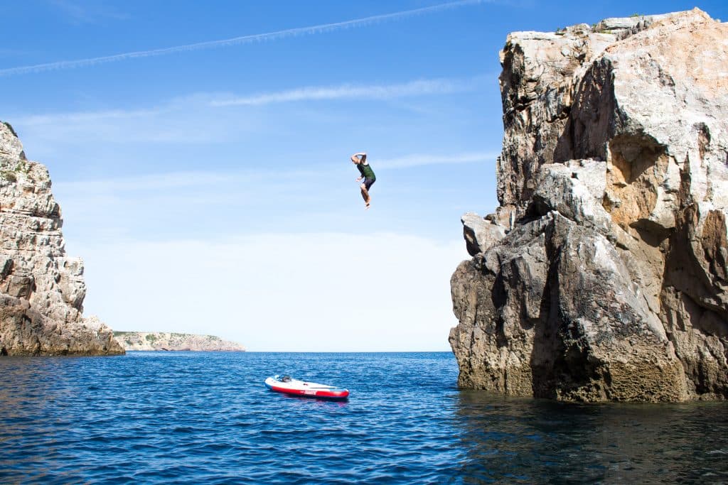 SUP Grotto & Secret Beach Tour