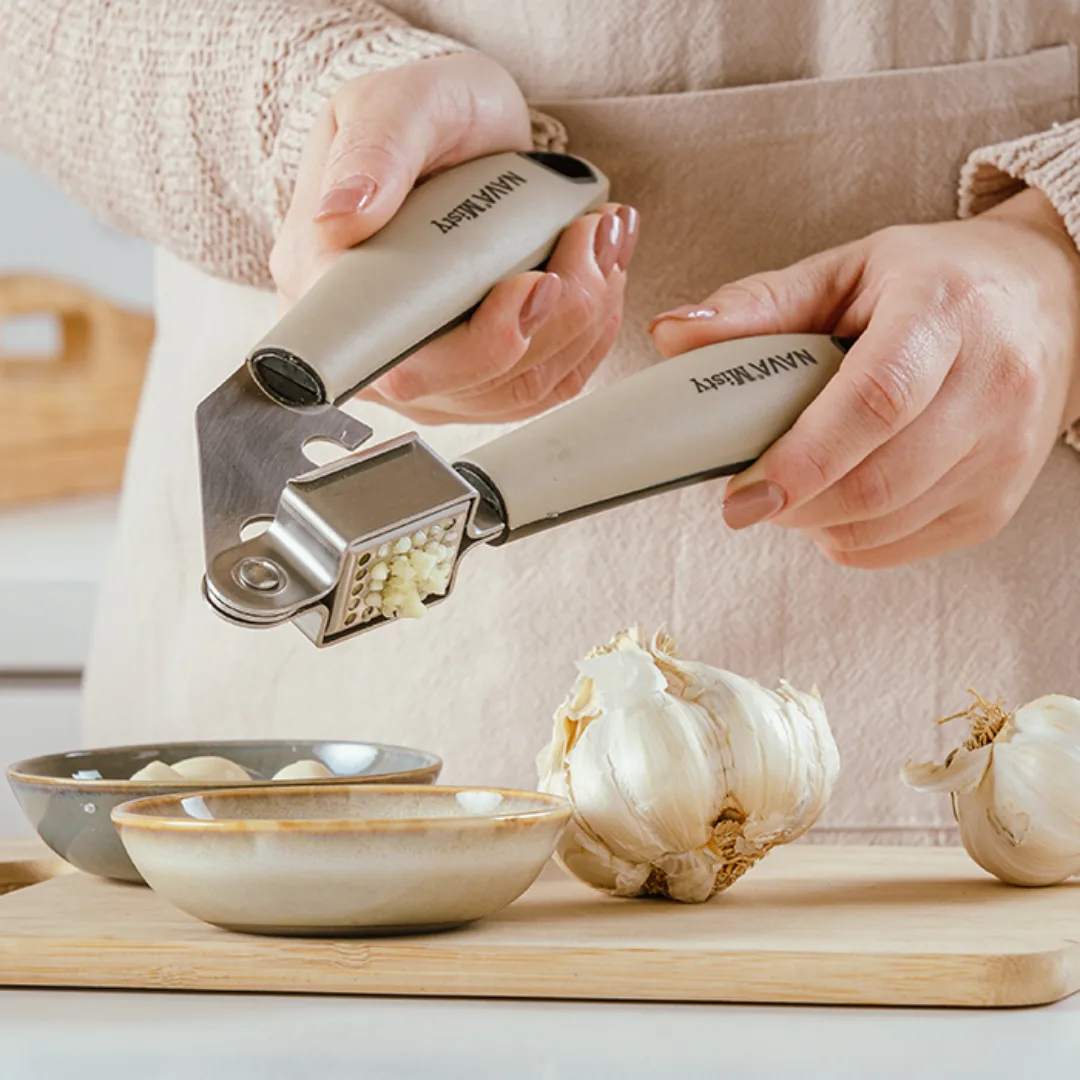 Garlic press, 20.5 cm
