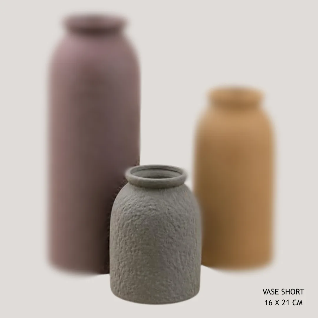 Grey textured cylindrical ceramic vase, 9.5 x 9.5 x 12.5 cm