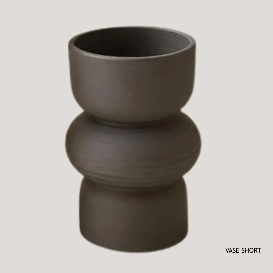 Grey Oleiro ceramic vase, 10.5 x 10.5 cm