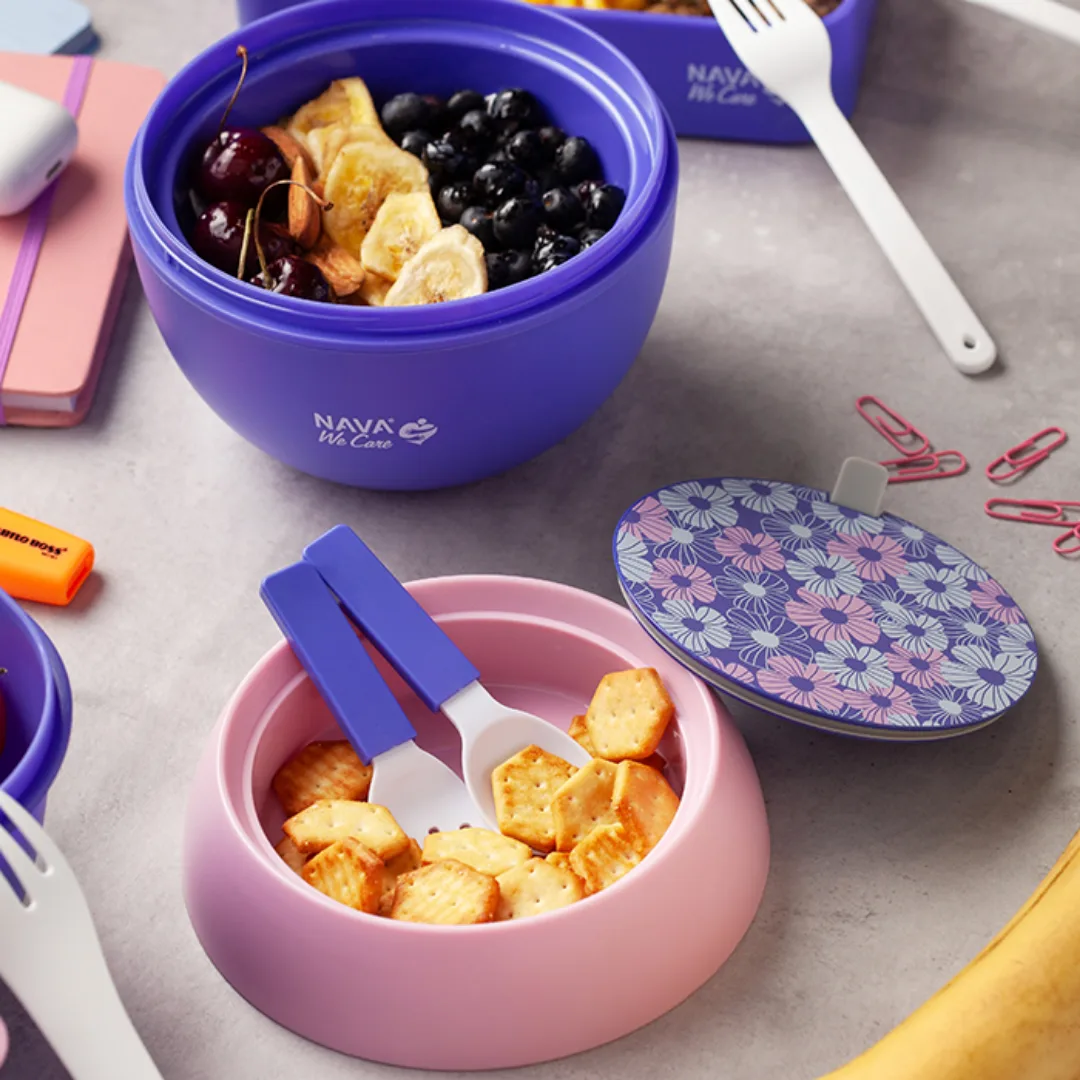 We Care round plastic lunch box, 800 ml