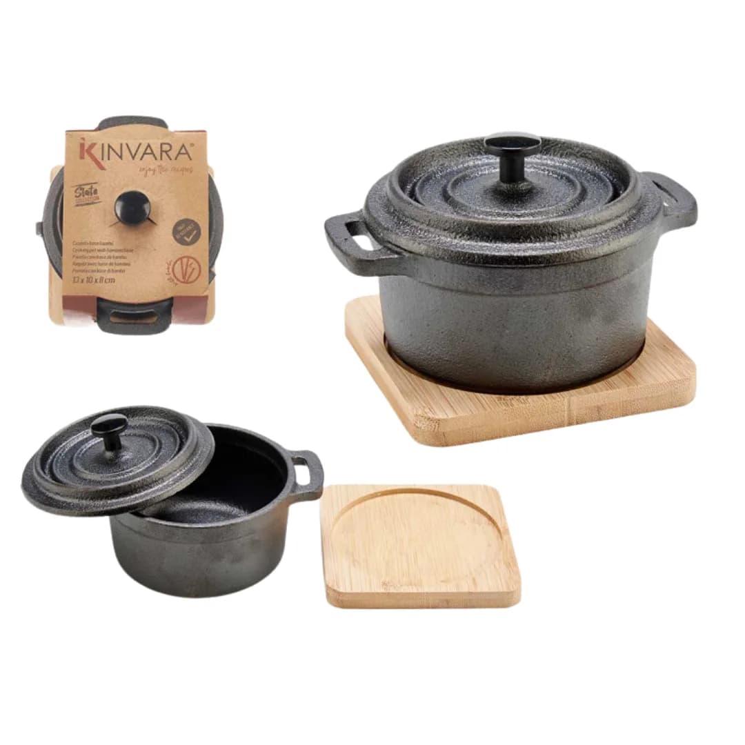 Small round iron pan with bamboo tray