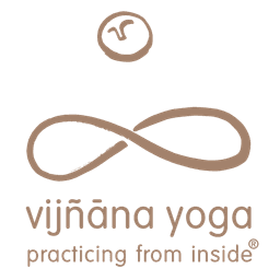 Vijnana Yoga logo