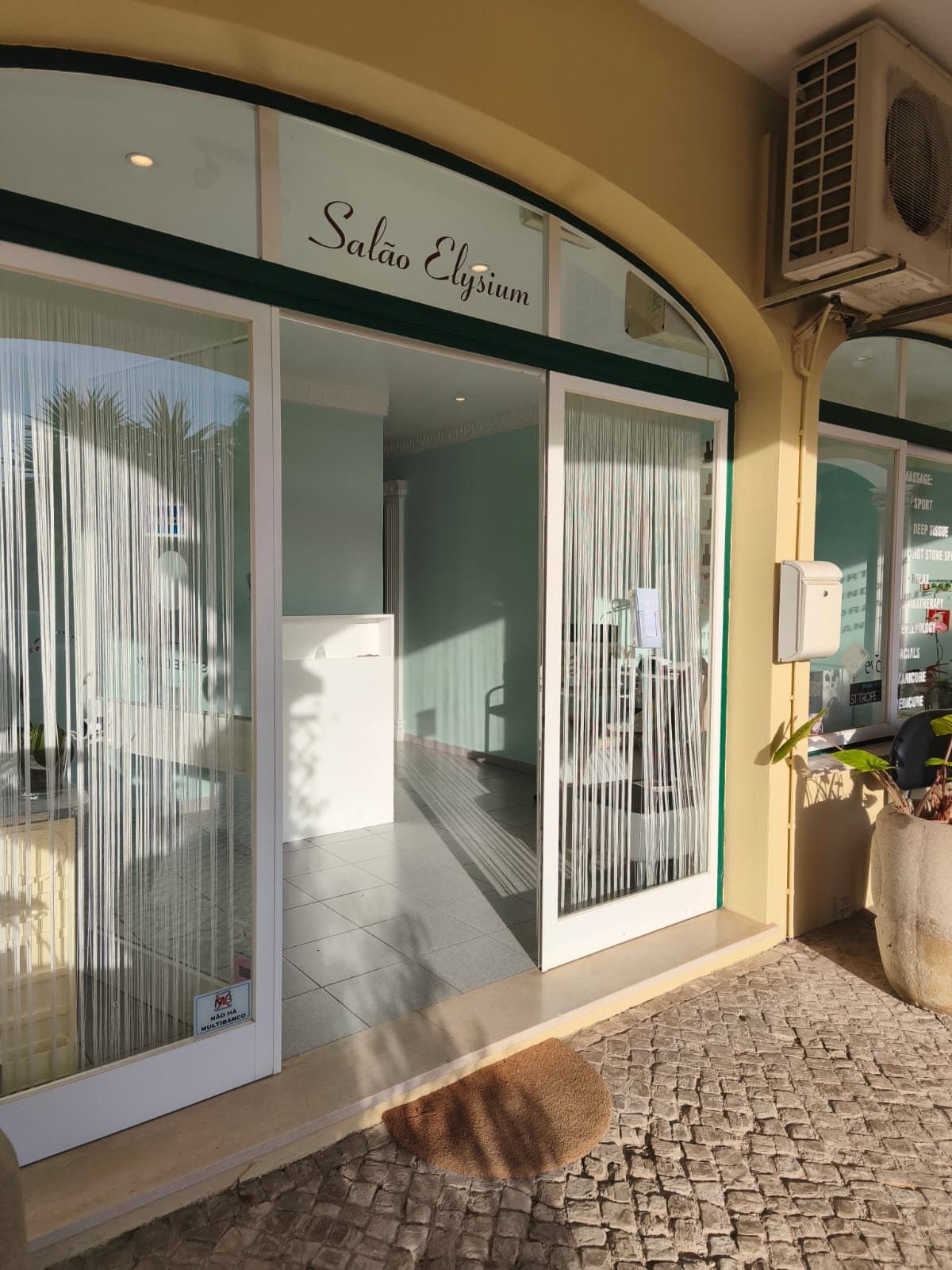 Salao Elysium