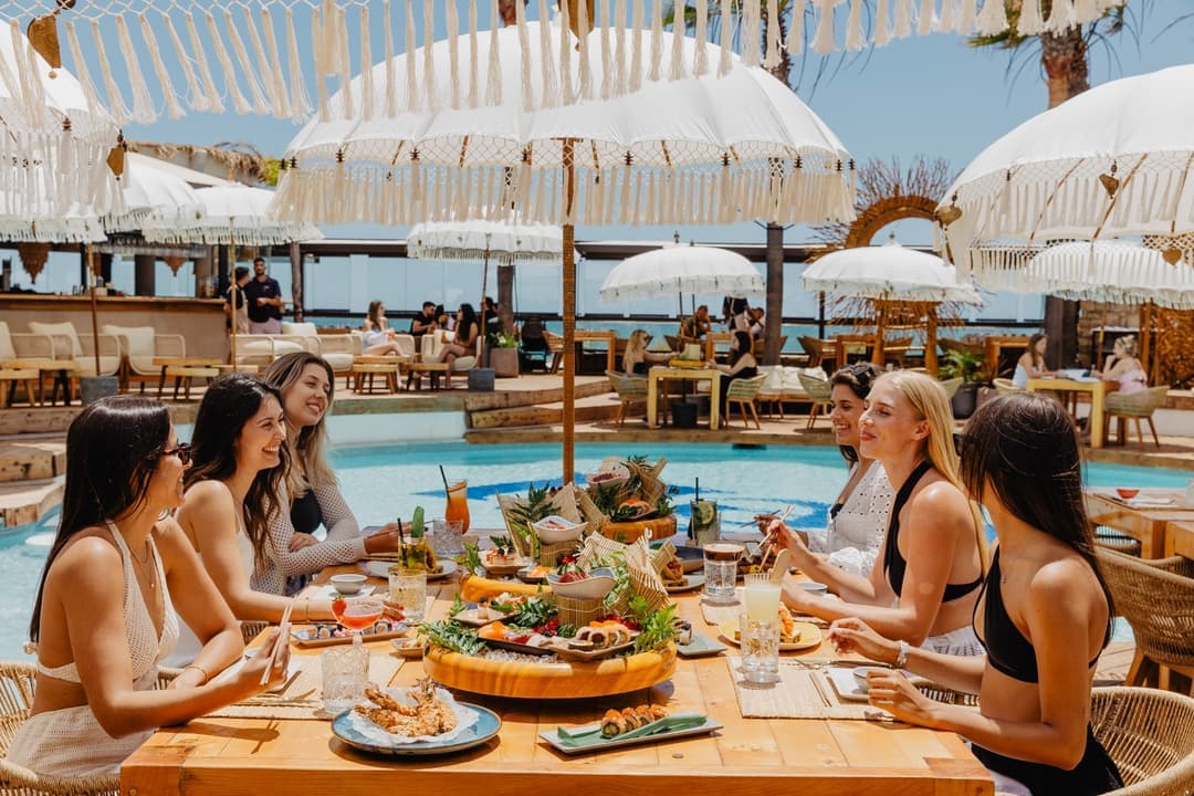 Well - Restaurant & Beach Club