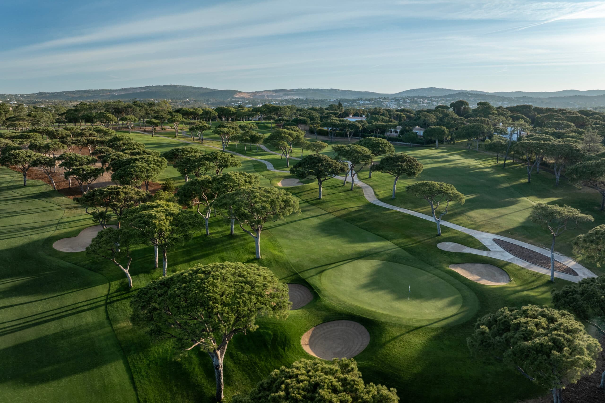 Vilamoura Summer Offer — free buggy + free junior green fee