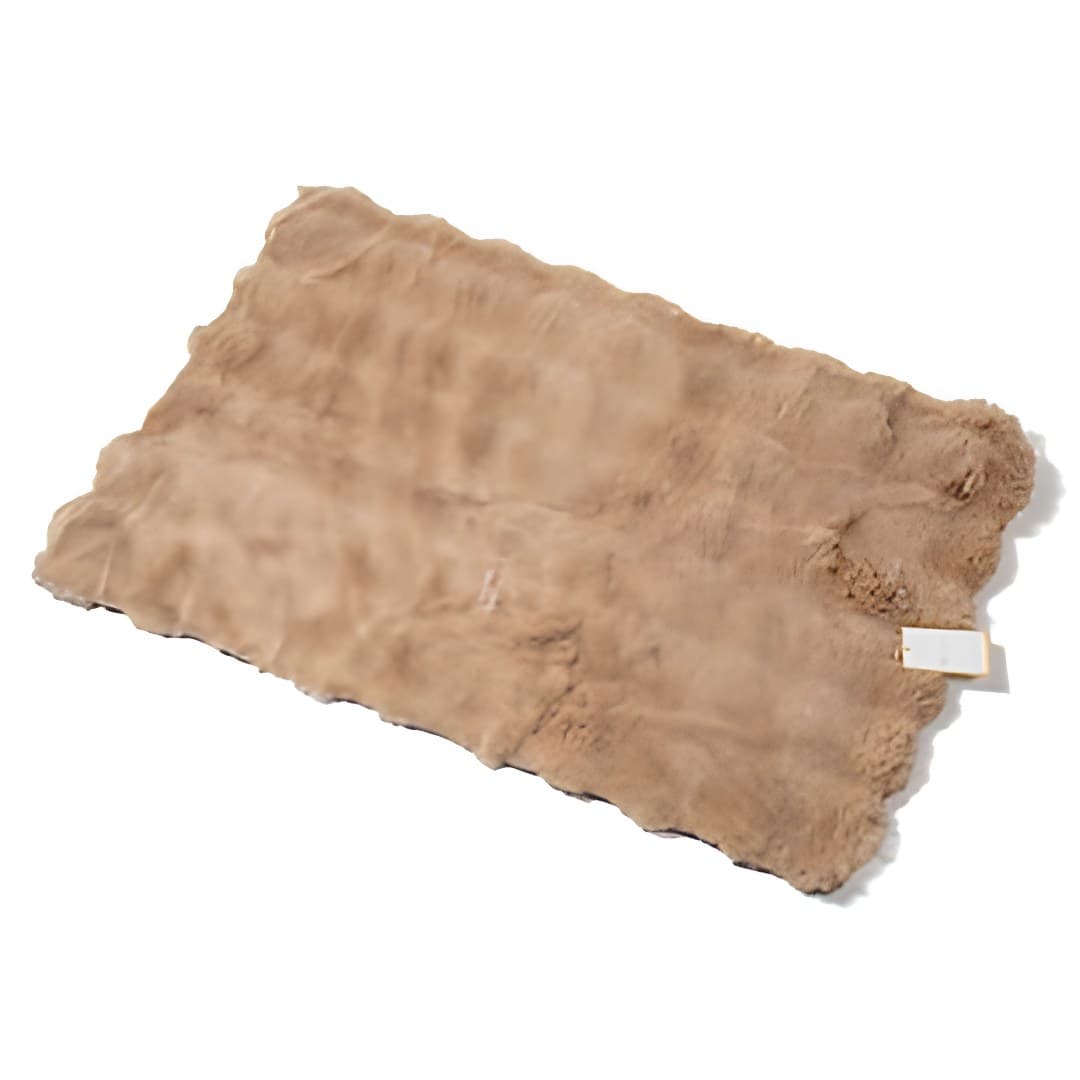 Cream rectangular rug, 60 x 90 cm