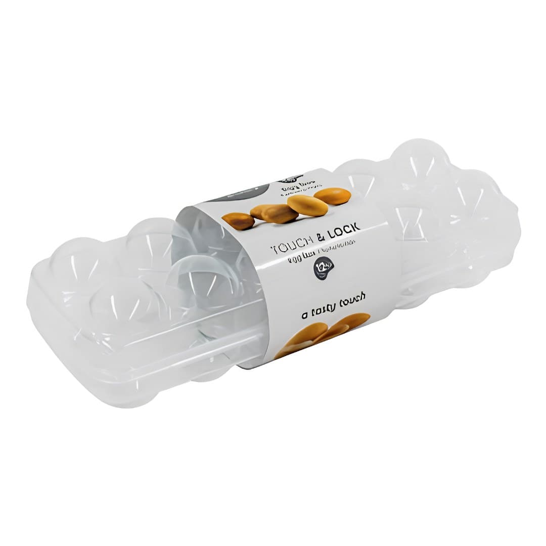 Closed plastic box for 12 eggs