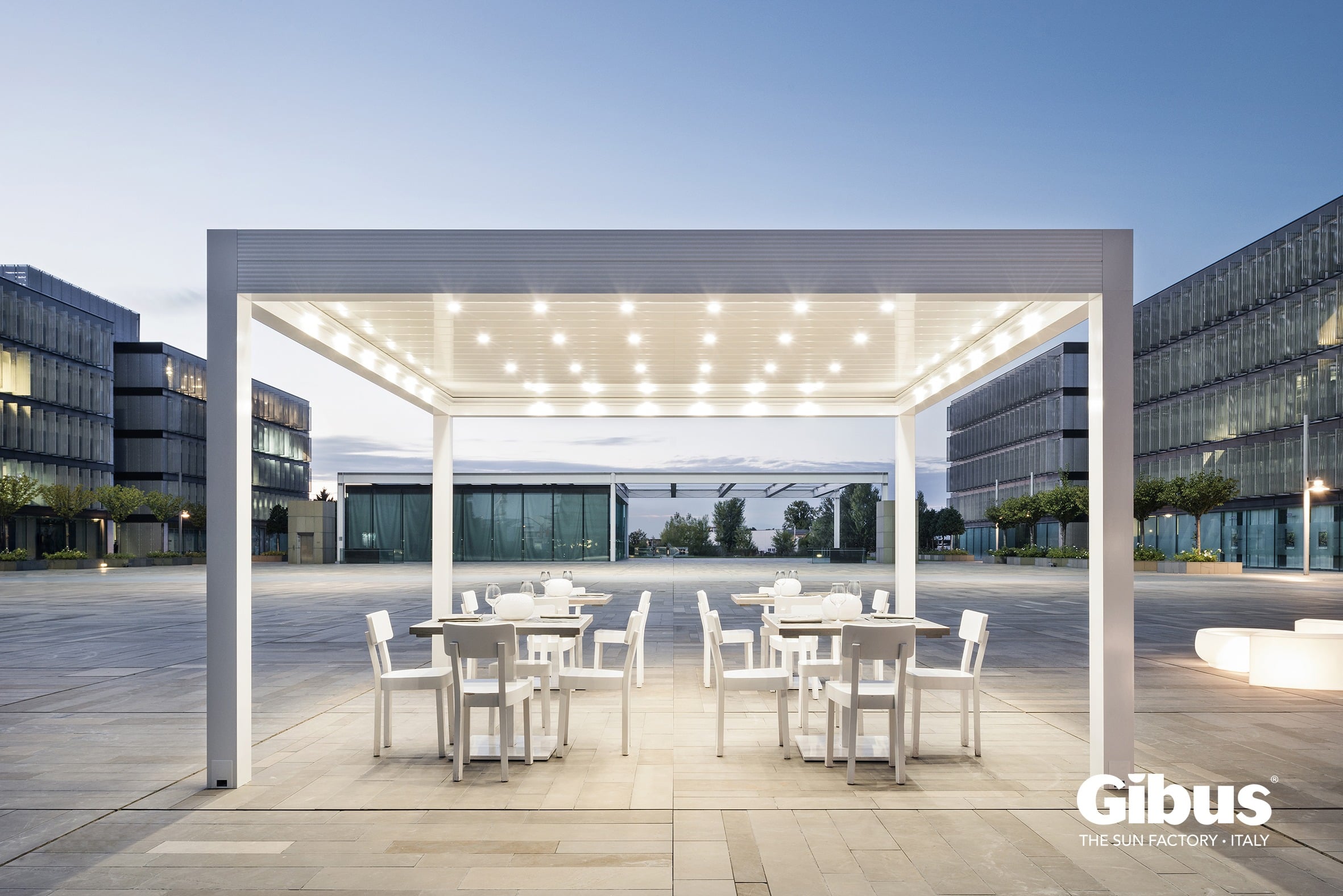 Toldolanda: Premium Shade Solutions & Outdoor Living