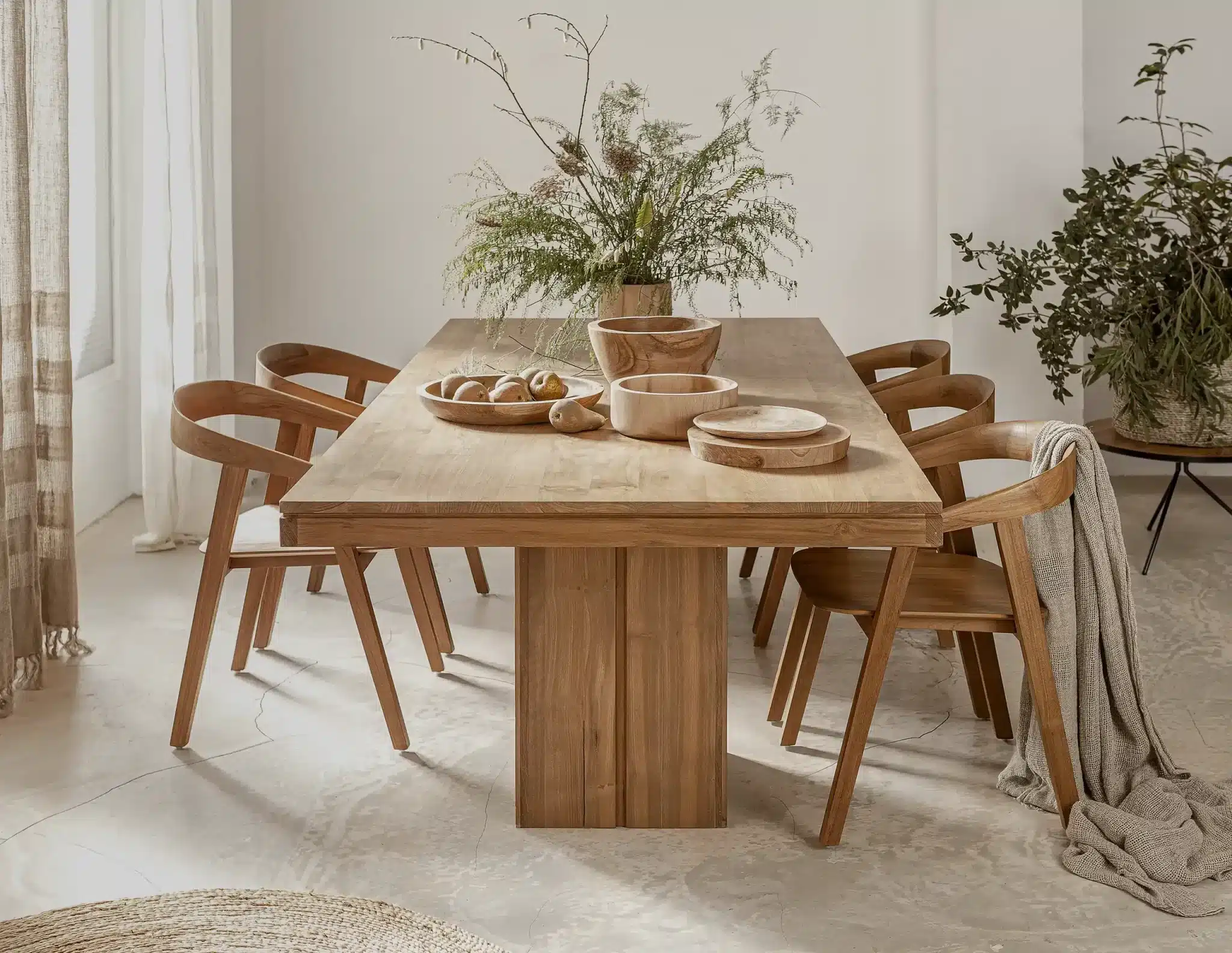 Oliveira: Design-Led Furniture & Bespoke Interior Services