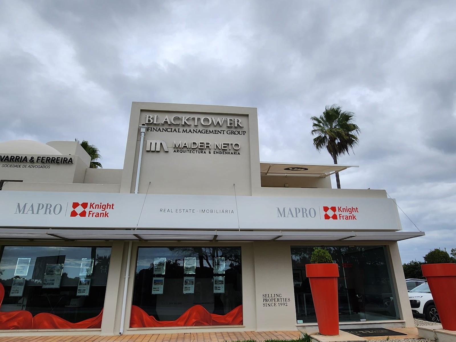 Blacktower Financial Management: Cross-Border Financial Planning for UK Expats in the Algarve