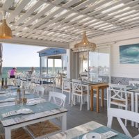 imgi_165_izzys-gallery-59-1536x1024